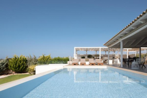 Alba Bianca Villa, Family Retreat with Heated Pool By ThinkVilla